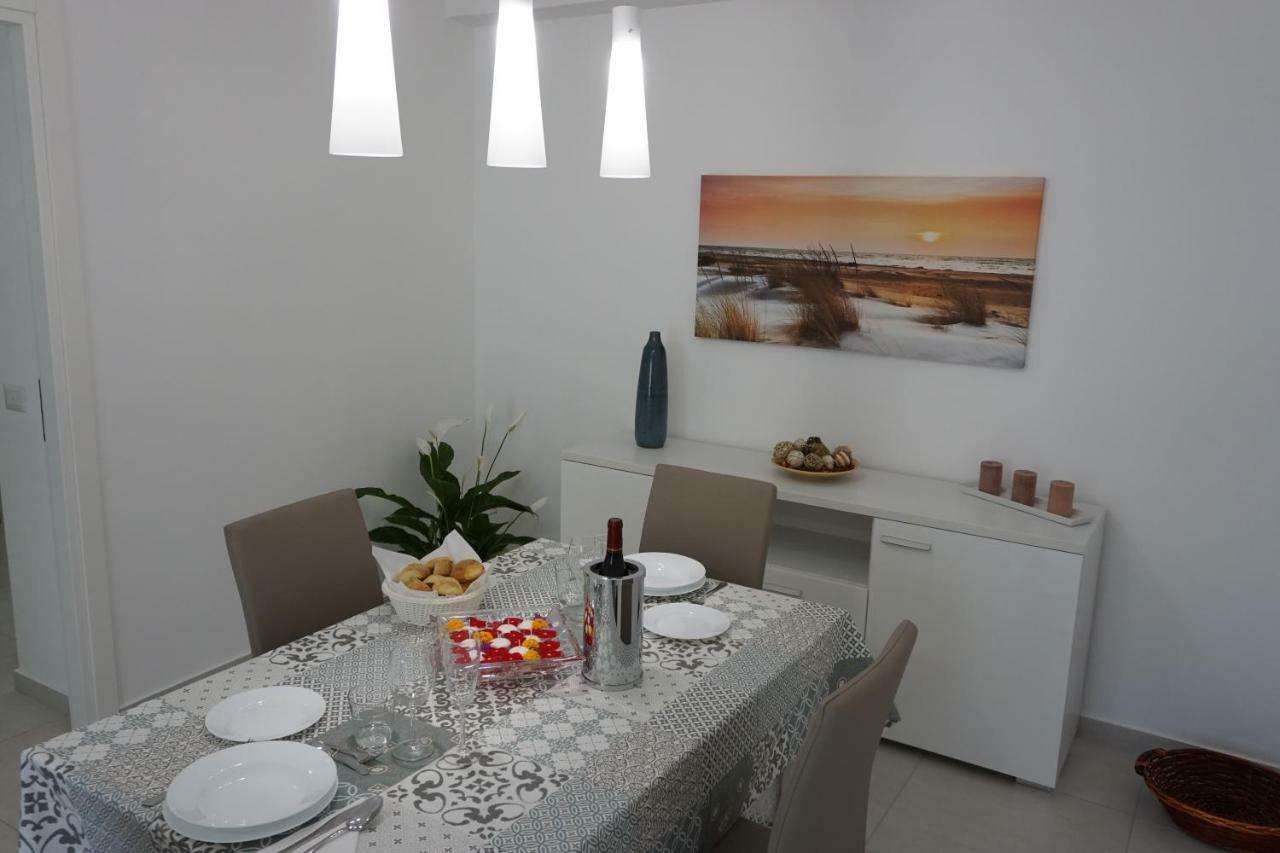 Casa Gise Lägenhet Aci Castello Exteriör bild