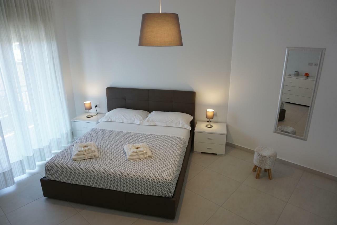 Casa Gise Lägenhet Aci Castello Exteriör bild