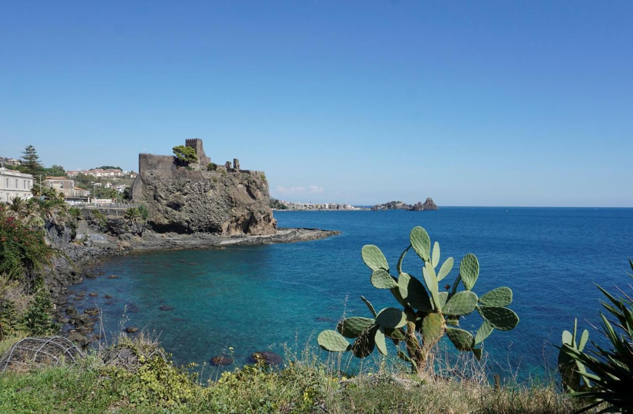 Casa Gise Lägenhet Aci Castello Exteriör bild